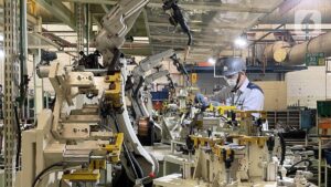 Pabrik Manufaktur Lokal: Peran, Tantangan, dan Strategi untuk Meningkatkan Efisiensi Produksi, Kualitas Produk, dan Daya Saing Industri Manufaktur di Tingkat Nasional